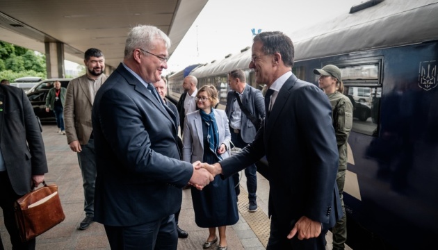 До Києва прибув генсек НАТО