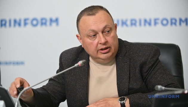 Більшість українців підтримує розрив зв'язків з російською церквою та санкції проти її керівництва