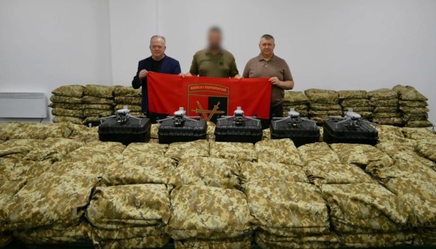 Вінниччина передала військовим дрони та спорядження більш як на ₴2 мільйони