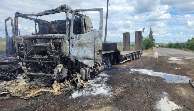 Дрон знищив 10 одиниць техніки на місці проведення дорожніх робіт