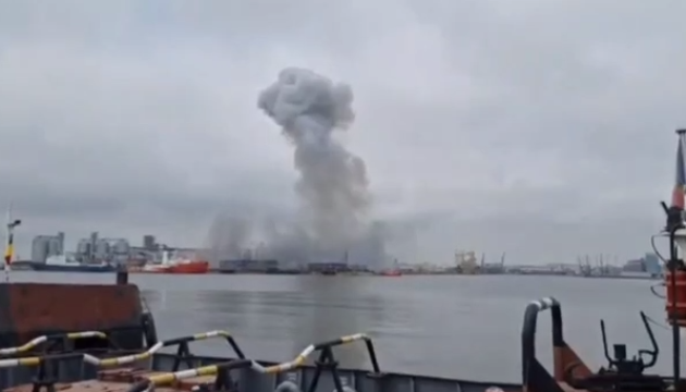У Румунії стався вибух невідомого морського дрона