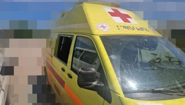 Russian drone strikes Ukrainian Red Cross vehicles, one employee injured