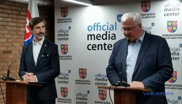 Для громадян РФ після війни застосують особливі обмежувальні процедури щодо відвідування України - Сибіга