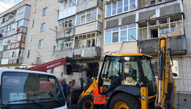 Атака дронів на Конотоп: загинула жінка, троє поранених