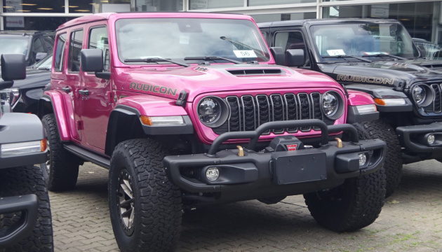 Stellantis відкликає понад 1,3 мільйона автомобілів Jeep чер