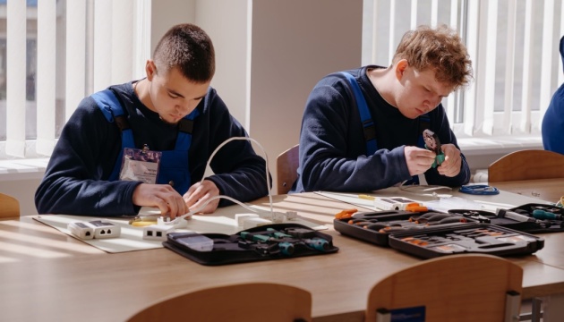 Уряд змінює модель фінансування профосвіти: гроші 