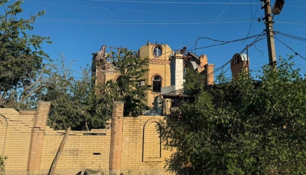 Війська РФ за добу вбили трьох жителів Донеччини, сімох пора