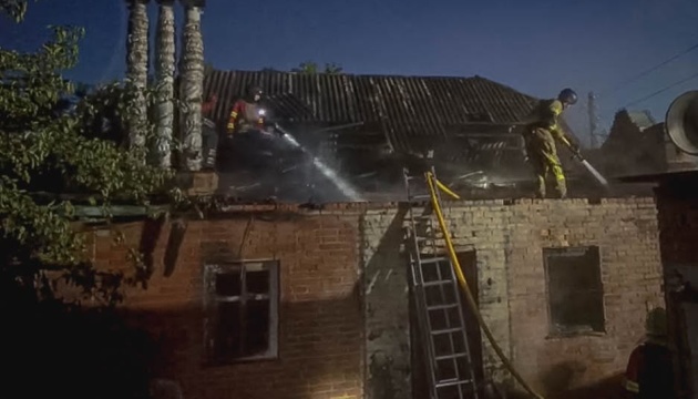 Загарбники вдарили дронами по Сумах - двоє поранених, пошкоджені будинки