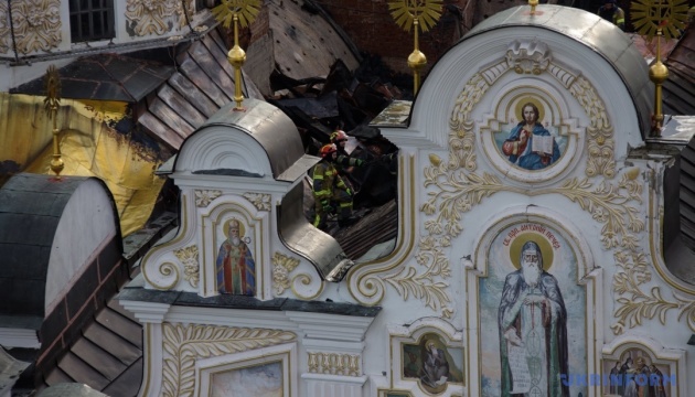 У Лаврі розповіли, як готують до зими Успенський собор