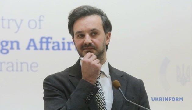 Spox for Ukraine’s MFA questions why UNESCO finds it difficult to describe attacks on cultural heritage as “Russian attacks.”