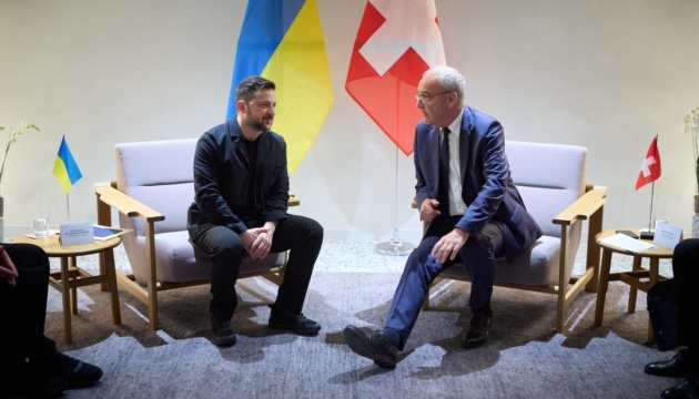 Zelensky meets with Swiss President in Geneva
