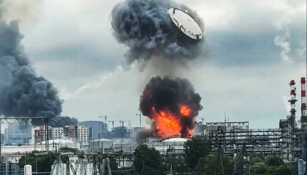 Attack on Moscow shows success of Ukraine's strategy of overwhelming Russian air defenses with drones – CNN