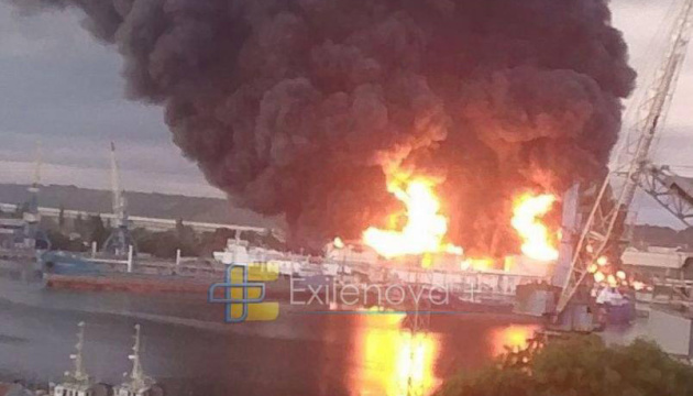 Drones attack ports in Kerch and Krasnodar region overnight, causing fires