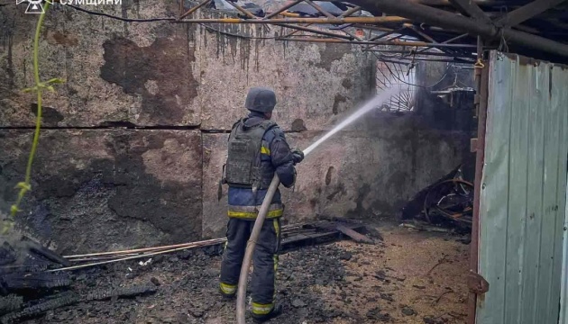 На Сумщині росіяни вдарили по рятувальниках під час ліквідації наслідків попередньої атаки