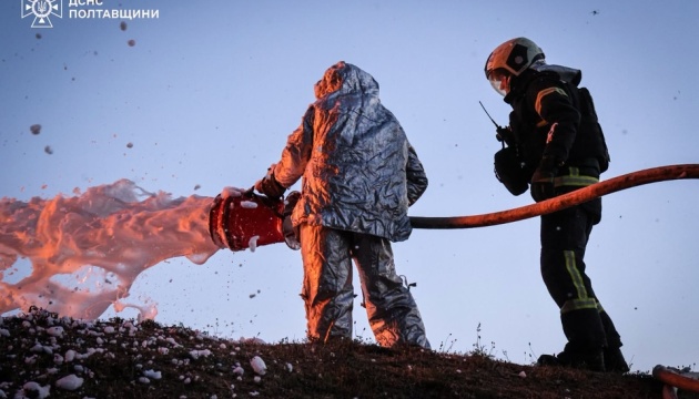На Полтавщині загасили пожежі внаслідок російської атаки на промислові об’єкти