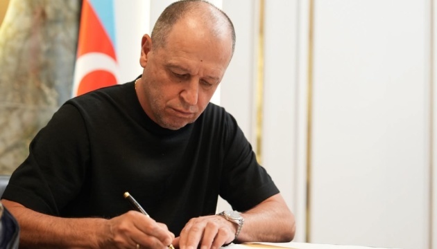 Український тренер Вернидуб підписав новий контракт з ФК «Нефтчі»