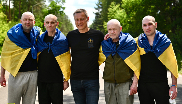 L'Ukraine a rapatrié 7 civils détenus en Russie 