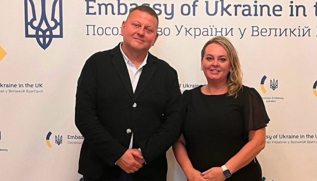 Посол у Великій Британії провів зустріч з речницею українців в Угорщині