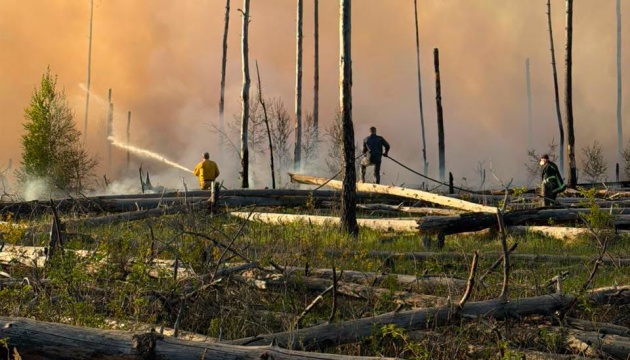 Feuerwehr kämpft gegen Brand in Tschernobyl - Sperrzone