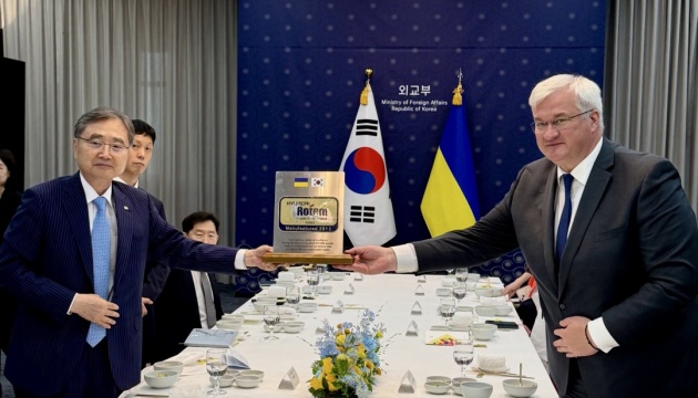 South Korea, Ukraine hold 'constructive' talks about North Korean POWs