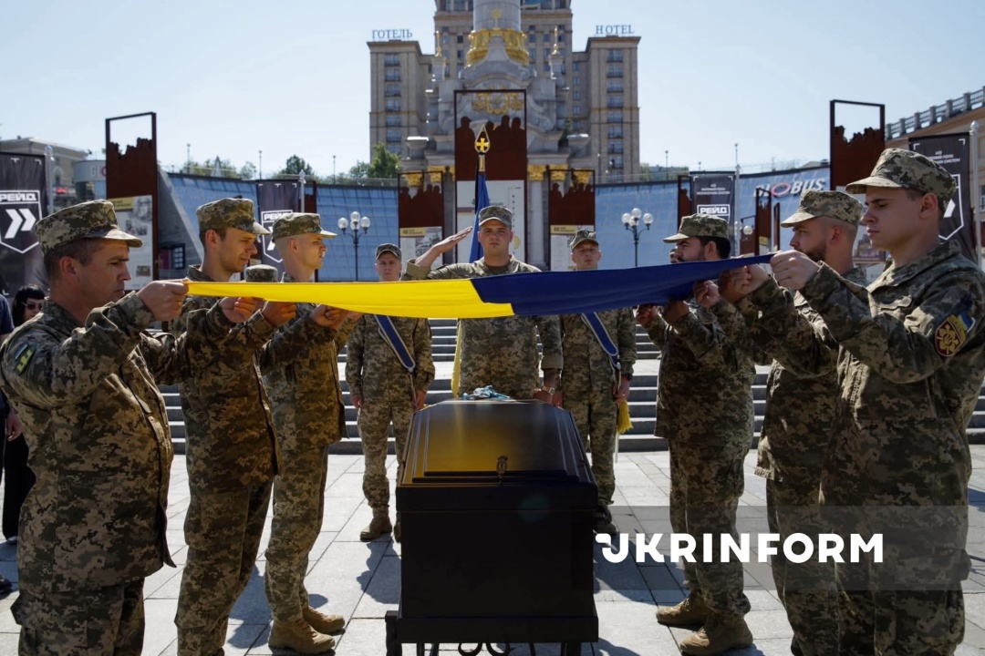 Пам’яті колумбійського морпіха Джана Себастьяна Рестрепо Мазо (позивний «Онікс»)