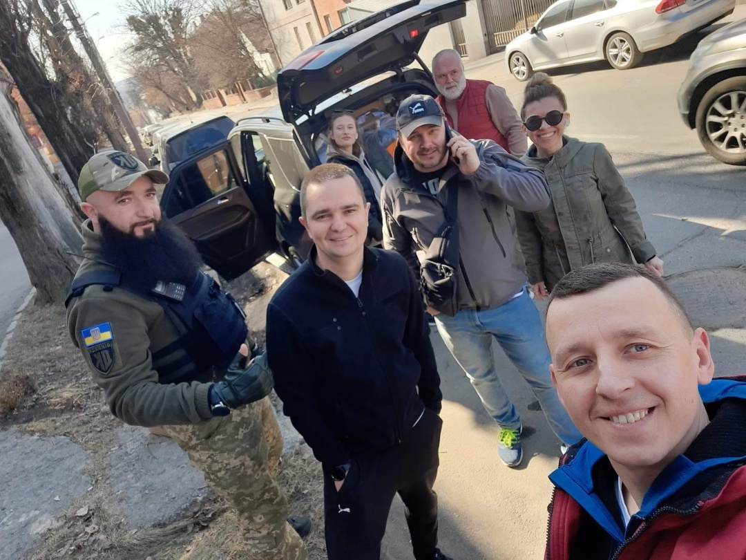 Пам'яті журналіста, волонтера, добровольця Володимира Даценка (позивний «Борода»)