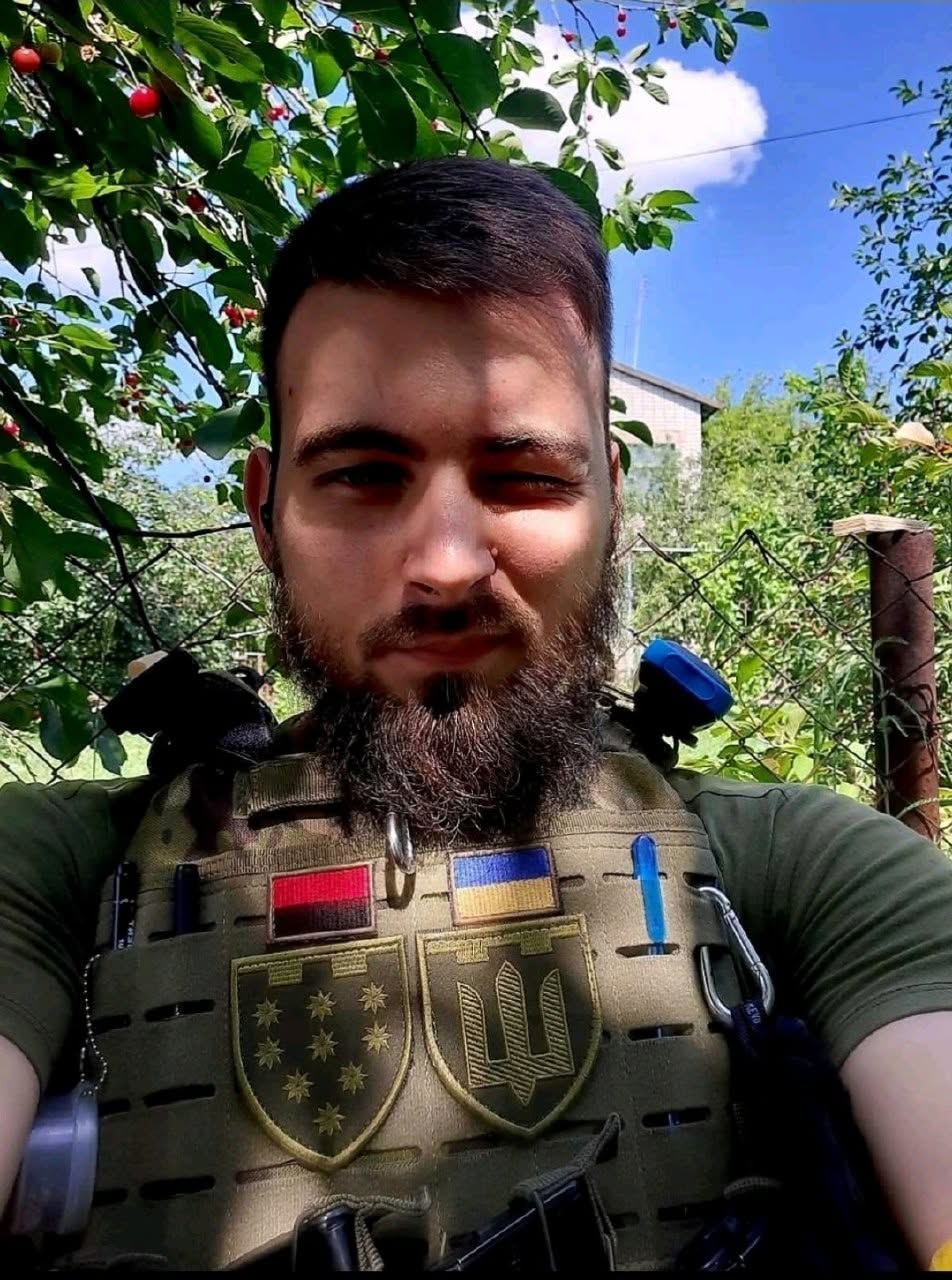 Пам’яті молодшого сержанта Станіслава Гармаша (позивний «Konungr»)