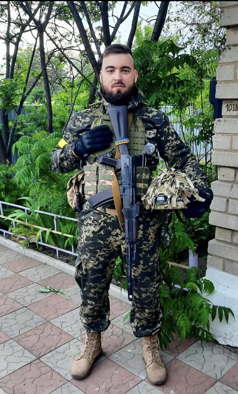 Пам’яті молодшого сержанта Станіслава Гармаша (позивний «Konungr»)
