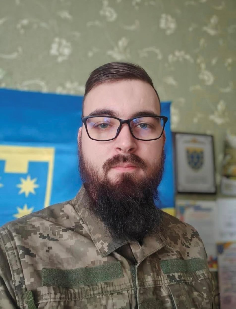 Пам’яті молодшого сержанта Станіслава Гармаша (позивний «Konungr»)