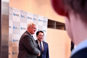 Sybiha se reúne con el ministro de Economía de Japón para hablar de la reconstrucción y la energía 