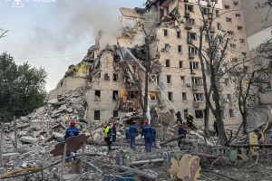 Guerre en Ukraine: au moins treize morts et 90 blessés après une attaque massive russe sur Kyiv