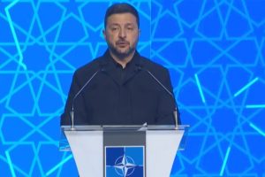 Zelensky reitera su petición de que Ucrania se adhiera a la OTAN: Nos hará a todos más fuertes