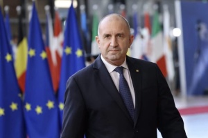 ブルガリアはウクライナの兵器を自国で修理する用意がある＝ラデフ首相