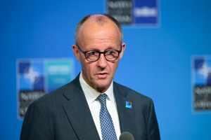 Europejscy sojusznicy z NATO przekażą Ukrainie dodatkowe 70 mld euro w latach 2026-2027 - Merz