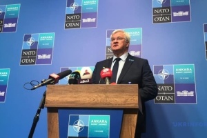 La guerre en Ukraine mène Poutine vers un effondrement, prévient le ministre ukrainien des Affaires étrangères