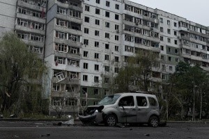 ウクライナ北部スーミ、ロシア軍の航空攻撃で死者５名、負傷者３１名