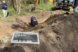 Rozpoczęły się prace ekshumacyjne na Wołyniu na terenie dawnych wsi Ostrówki i Wola Ostrowiecka


