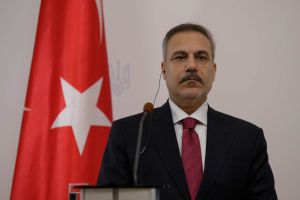 فيدان: تركيا مستعدة لقيادة المكون البحري لضمانات الأمن لأوكرانيا