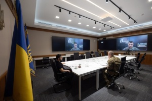 ゼレンシキー宇大統領、激しい戦域を防衛する軍団の指揮官らと協議