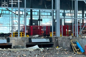 Guerre en Ukraine : quatre morts et vingt blessés dans une frappe russe sur la banlieue de Kharkiv