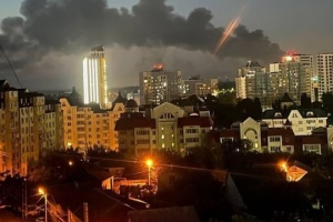 L’Ukraine lance une attaque aérienne massive contre Lipetsk et Volgograd, en Russie 