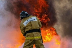 L’Ukraine frappe un important site de transport pétrolier dans l’Oural et une raffinerie dans la région d’Oulianovsk