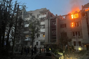 ロシア軍、ウクライナ各地を大規模航空攻撃 南部で死者６人　西部で負傷者多数