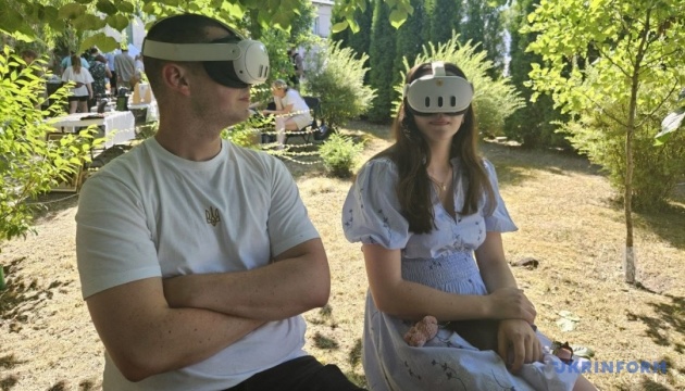 На Рівненщині VR-технології використовують для психологічної реабілітації військових