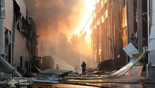 ロシア軍、未明にキーウをミサイル攻撃　２名死亡、６名負傷
