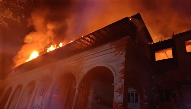 Massive Russian ballistic missile strike on Kyiv destroys printing plant and nearly 250,000 textbooks