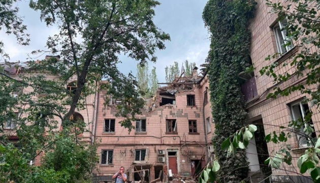 Russian forces strike Sloviansk again, 15 injured