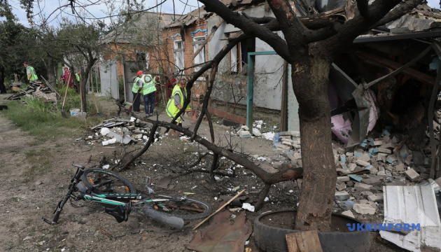 Over 30 private homes damaged in Russian attack on Kharkiv