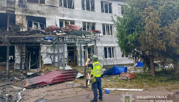 Russian forces shell 24 settlements in Sumy region; one person injured