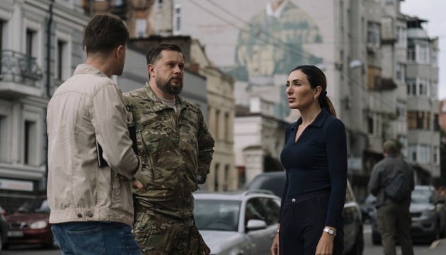 Блогерка Лумер зустрілася в Харкові з генералом Білецьким